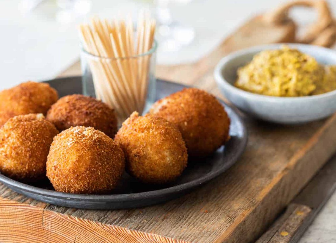 Gooische Bitterballen